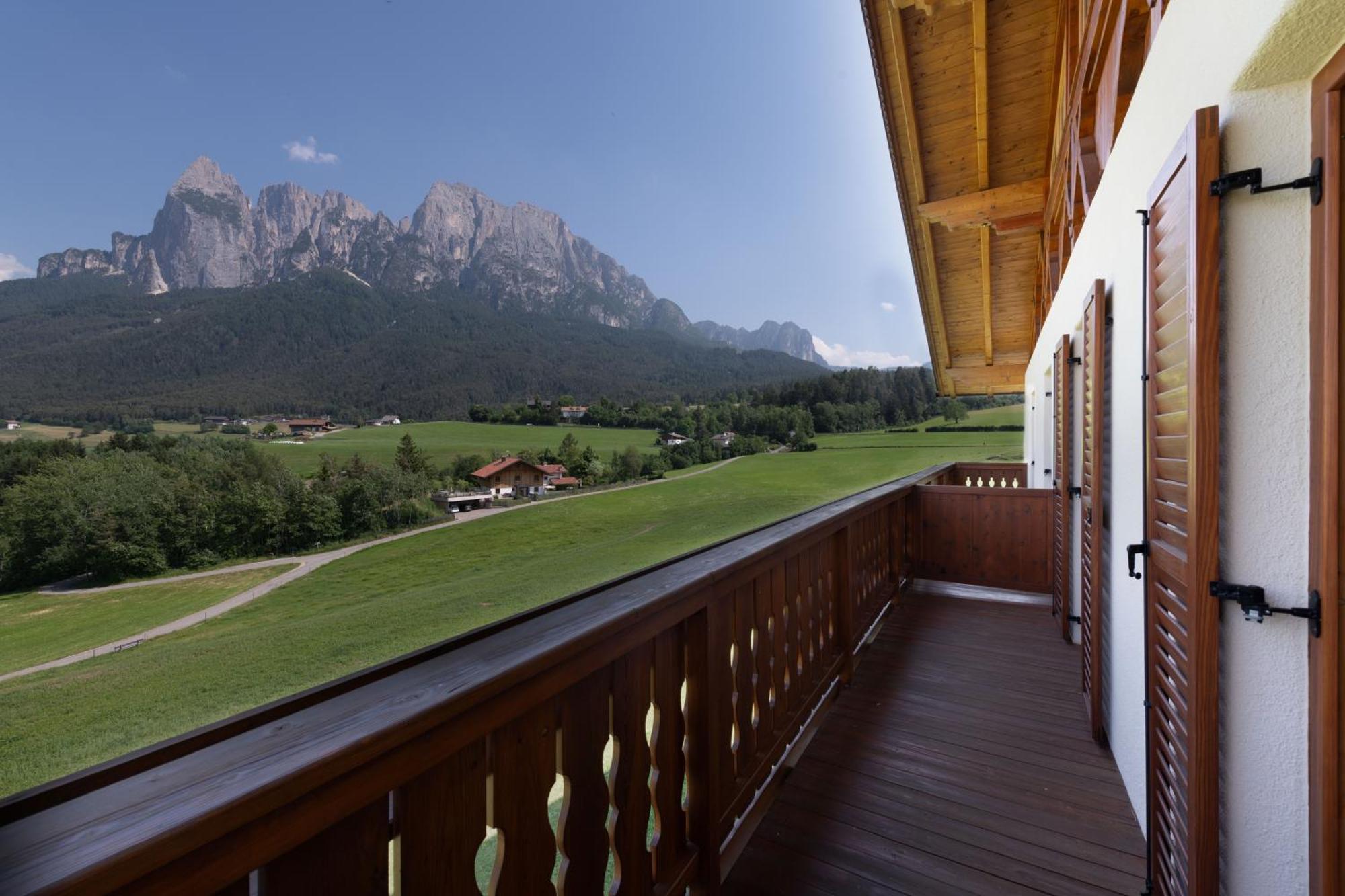 Mesnerhof My Paradise Völs am Schlern Exterior foto